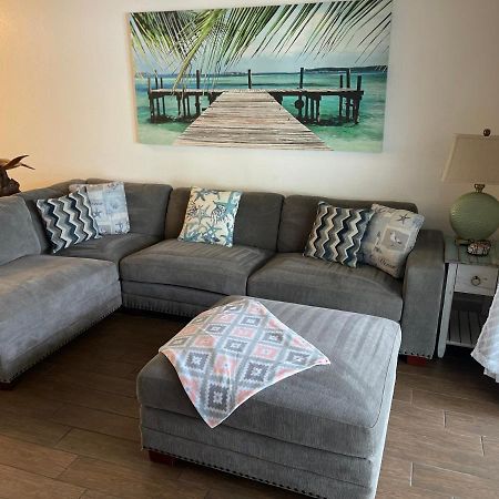 Beautiful Bright & Sparkling 2Bed 1Bath Beach Retreat - Unit 212 Cocoa Beach Exterior photo